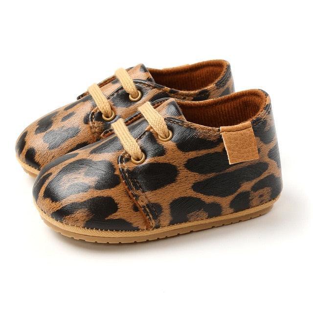 Retro Leather Baby Shoes for Stylish Little Ones - Nagatta