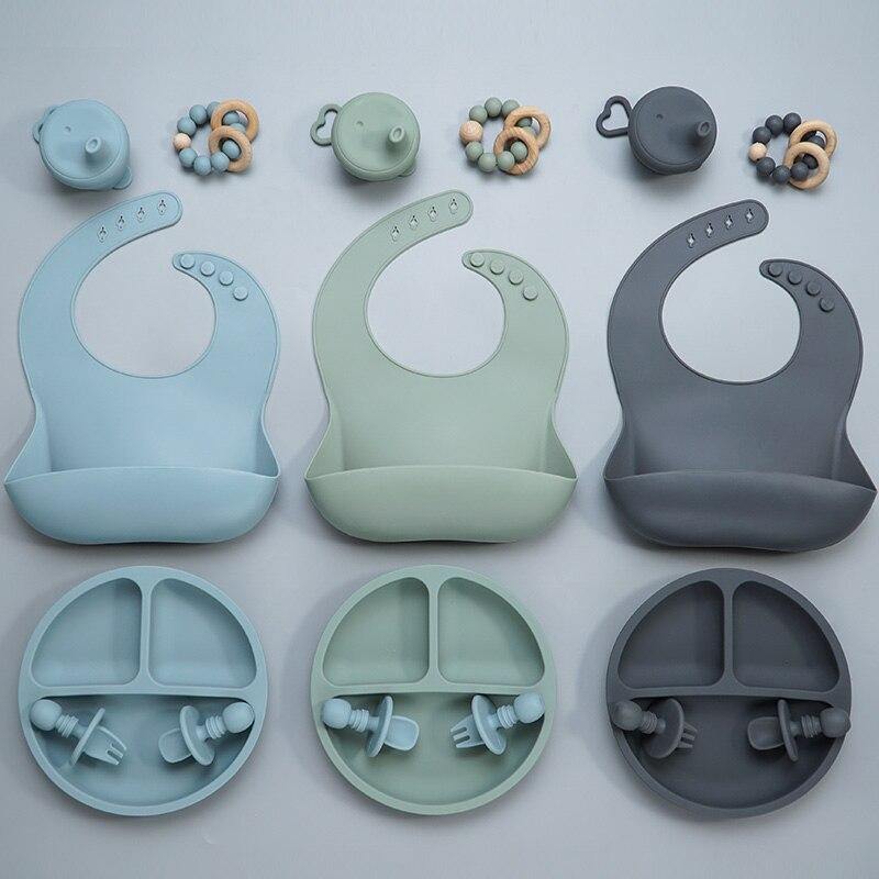 Deluxe Silicone Baby Feeding Set with Suction Bowls and Bib - Nagatta