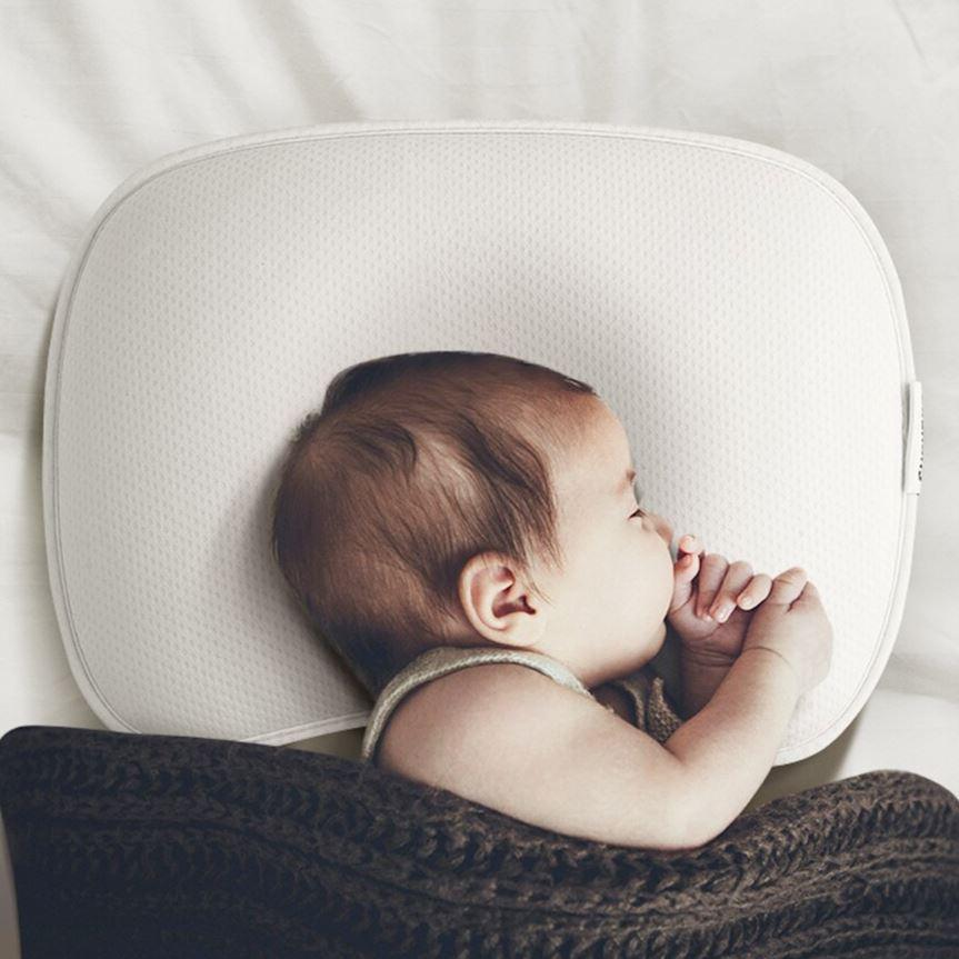 Ergonomic Newborn Pillow - ComfortPlus for Baby Comfort - Nagatta